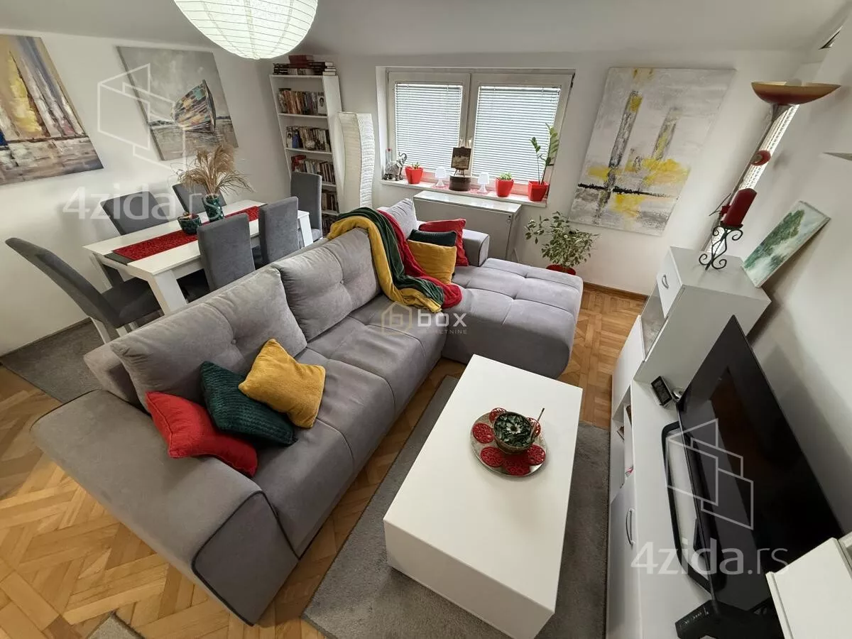 Dvoiposoban stan | 4zida