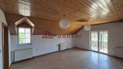 Kertvaroš | 4zida.rs