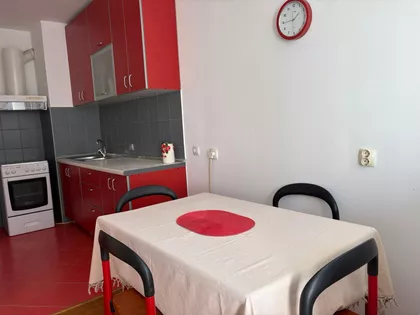 Šesnaestog Oktobra 9 | 4zida.rs