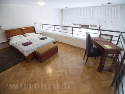 KNEZ MIHAILOVA | 4zida.rs