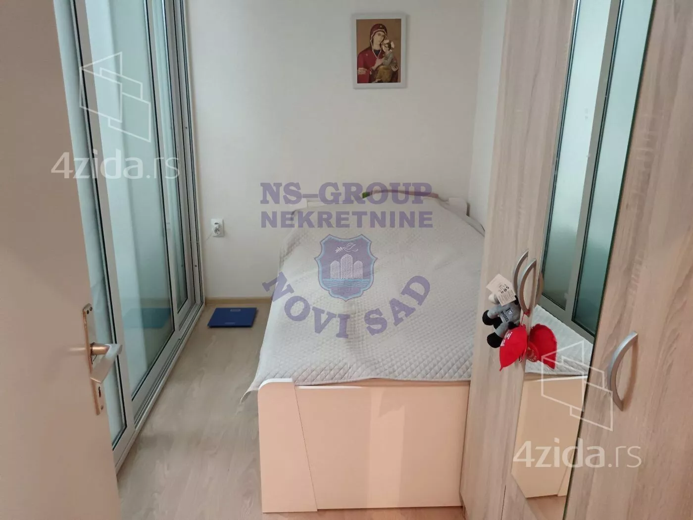 Jednoiposoban stan | 4zida