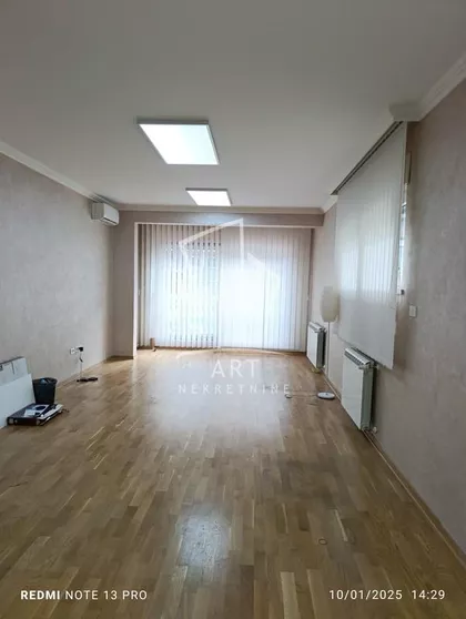Južni Bulevar | 4zida.rs