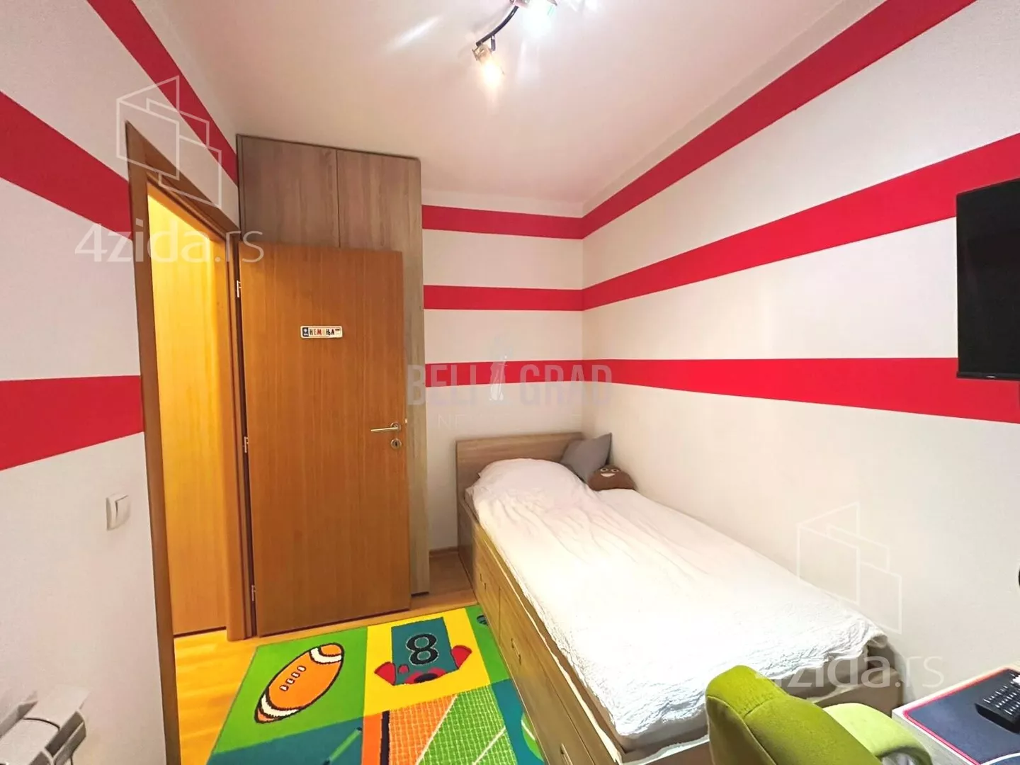 Troiposoban stan | 4zida