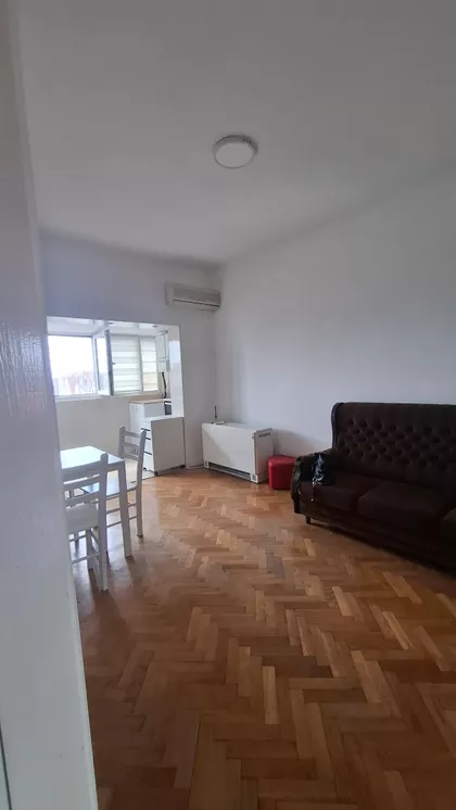 Gospodar Jevremova | 4zida.rs