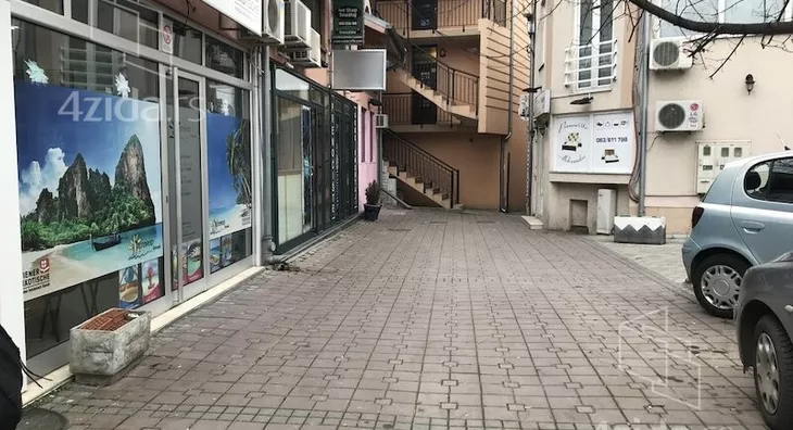 Poslovni prostor | 4zida