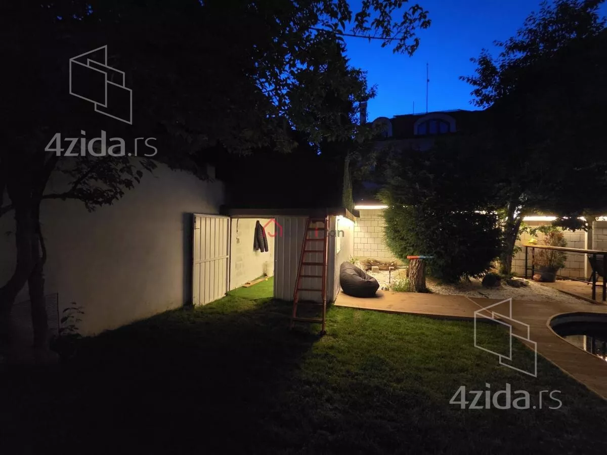 Kuća | 4zida