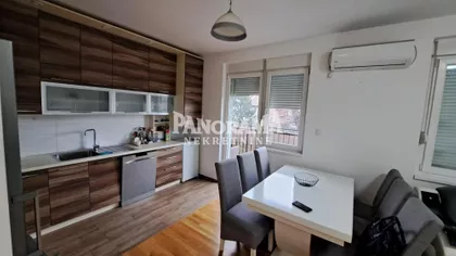 Svetosavska | 4zida.rs