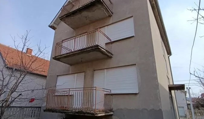 Kuća | 4zida