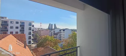 Učiteljsko Naselje | 4zida.rs