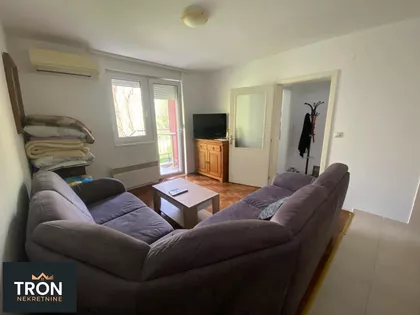 Nemanjina | 4zida.rs