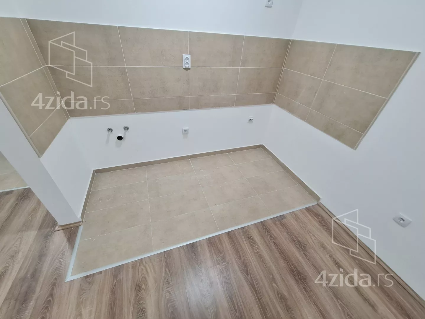 Garsonjera | 4zida