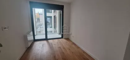 Autokomanda | 4zida.rs