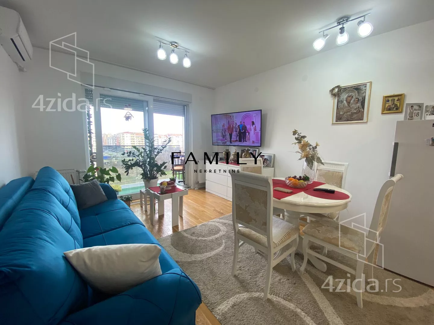 Jednoiposoban stan | 4zida