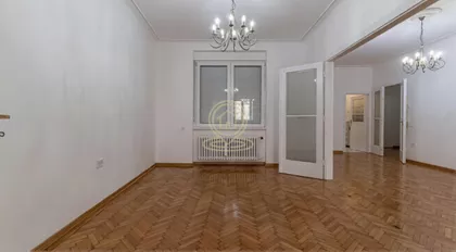 Skupština | 4zida.rs