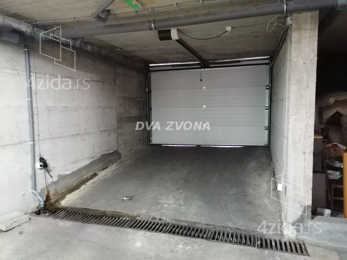 Garaža/Parking | 4zida