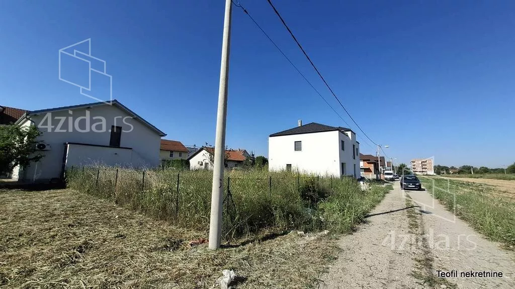 Plac | 4zida