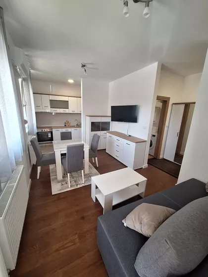 Branka Radičevića | 4zida.rs