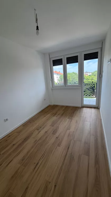 Bagljaš | 4zida.rs