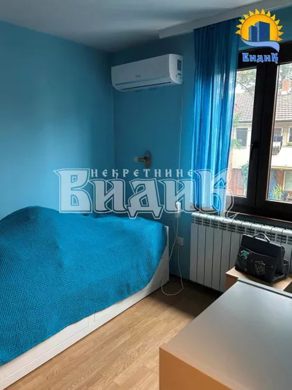 Omladinsko šetalište | 4zida.rs