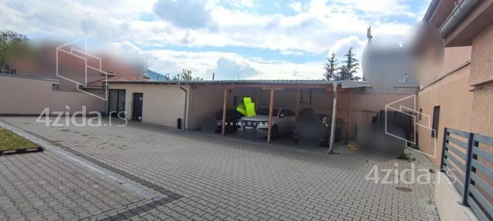 Poslovni prostor | 4zida