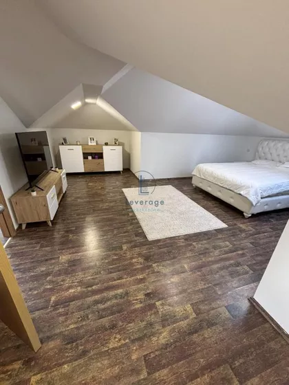 Mladenovac centar | 4zida.rs
