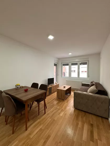 Mala Vaga | 4zida.rs