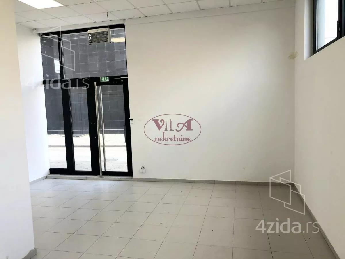 Lokal | 4zida