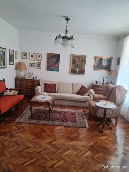 Molerova | 4zida.rs