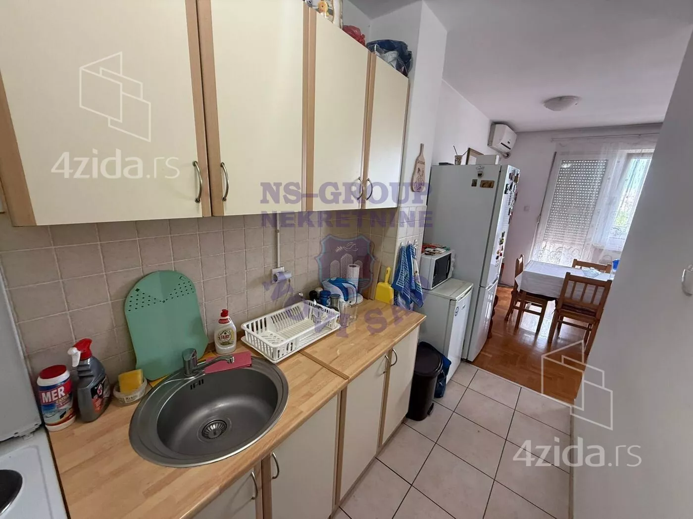Troiposoban stan | 4zida