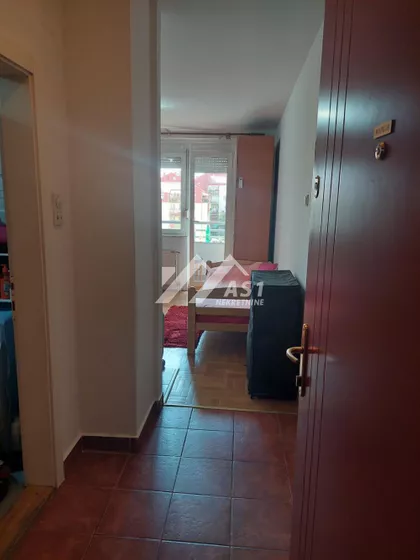 Bulevar Cara Lazara | 4zida.rs
