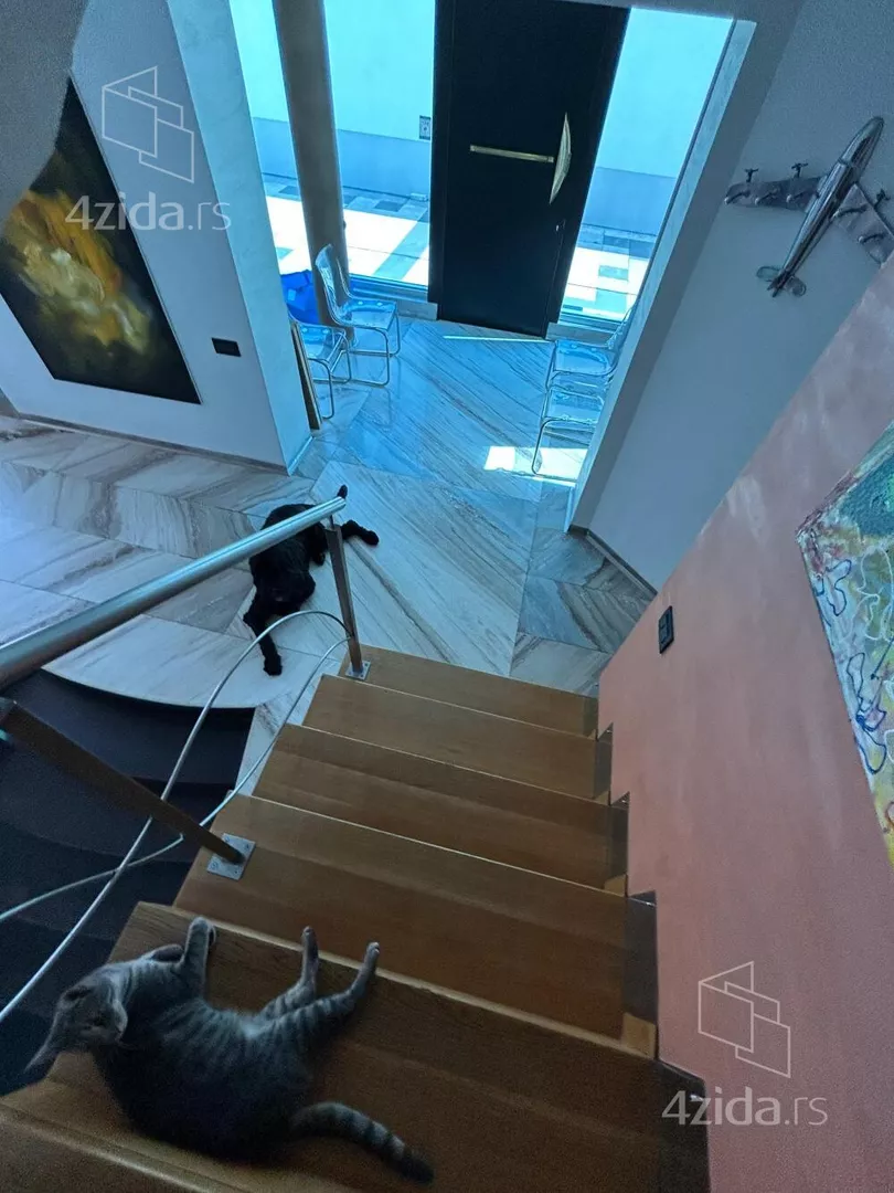 3-etažna kuća | 4zida