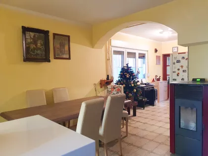 Cara Dušana | 4zida.rs