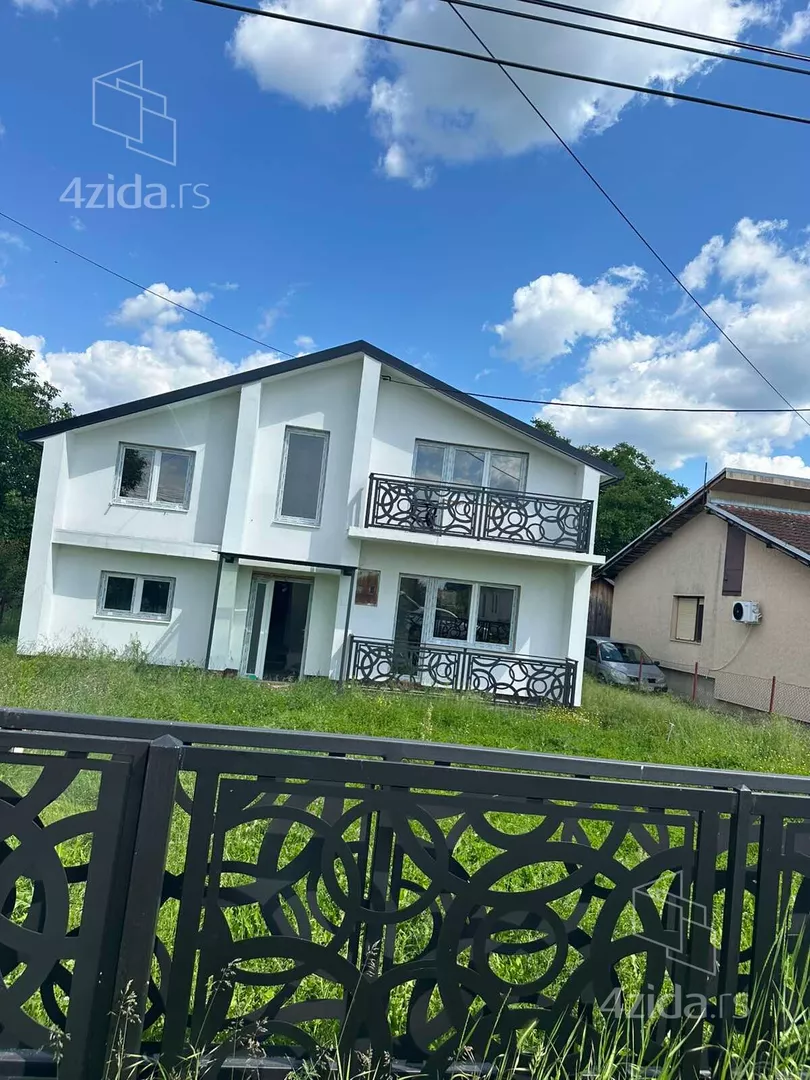 2-etažna kuća | 4zida