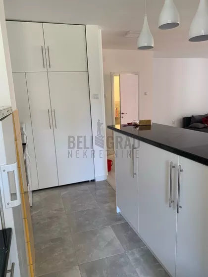 Bulevar oslobođenja | 4zida.rs