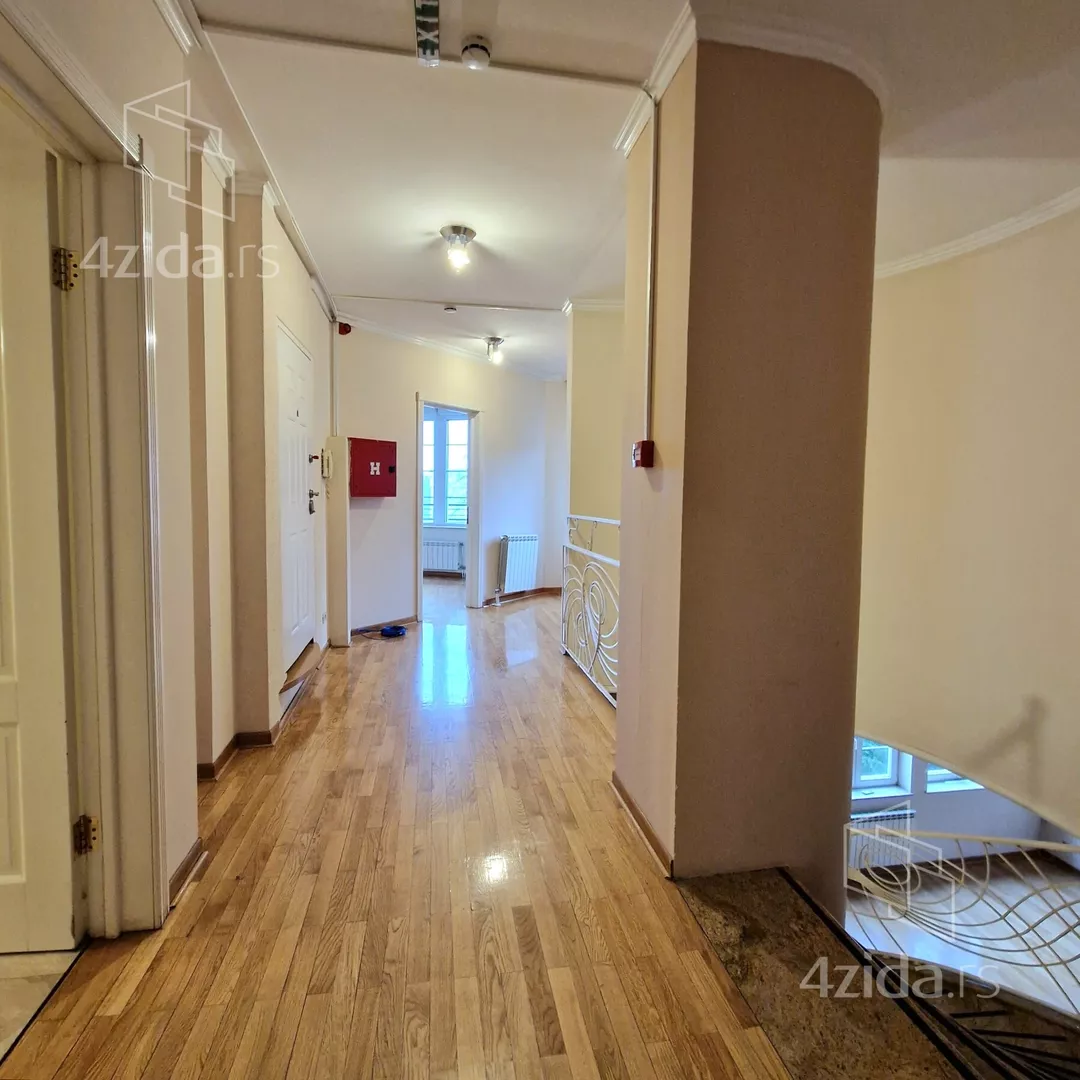 6-etažna kuća | 4zida