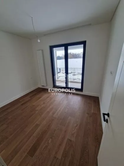 Banovo Brdo | 4zida.rs