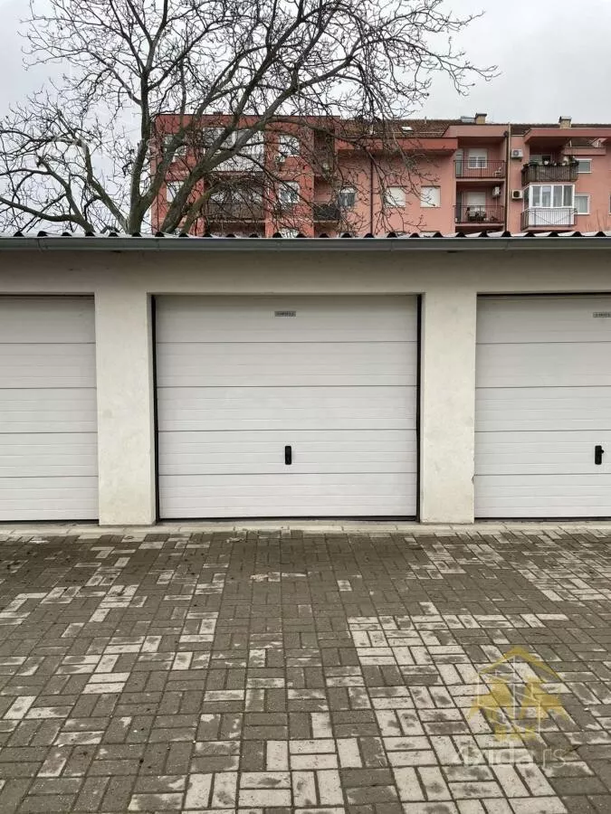 Garaža/Parking | 4zida