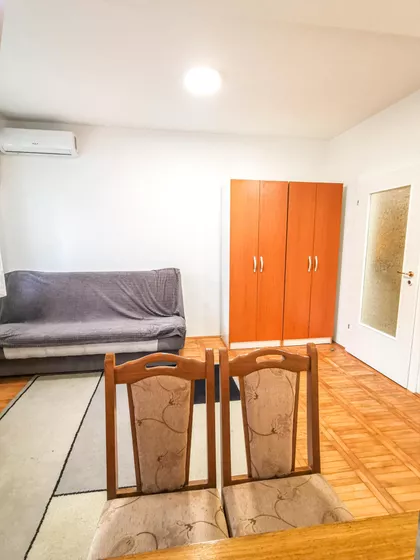 Preradovićeva 63 | 4zida.rs
