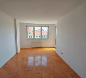 Bulevar Zona 3, Bulevar Nemanjića, Medijana, Gradske lokacije, Niš, 2.5 stan | 4zida.rs