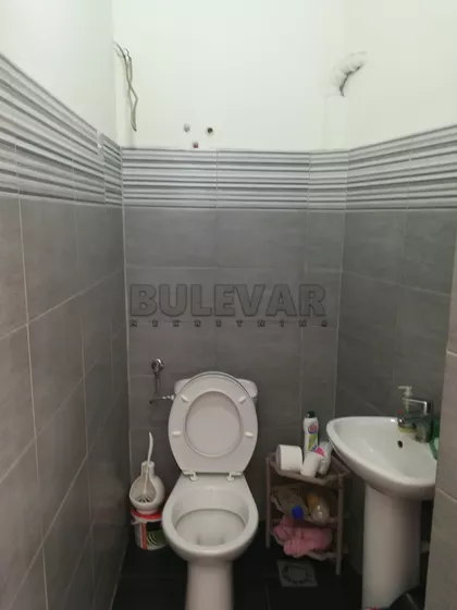 Trg Pavla Stojkovića | 4zida.rs