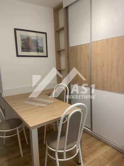 Gundulićeva | 4zida.rs