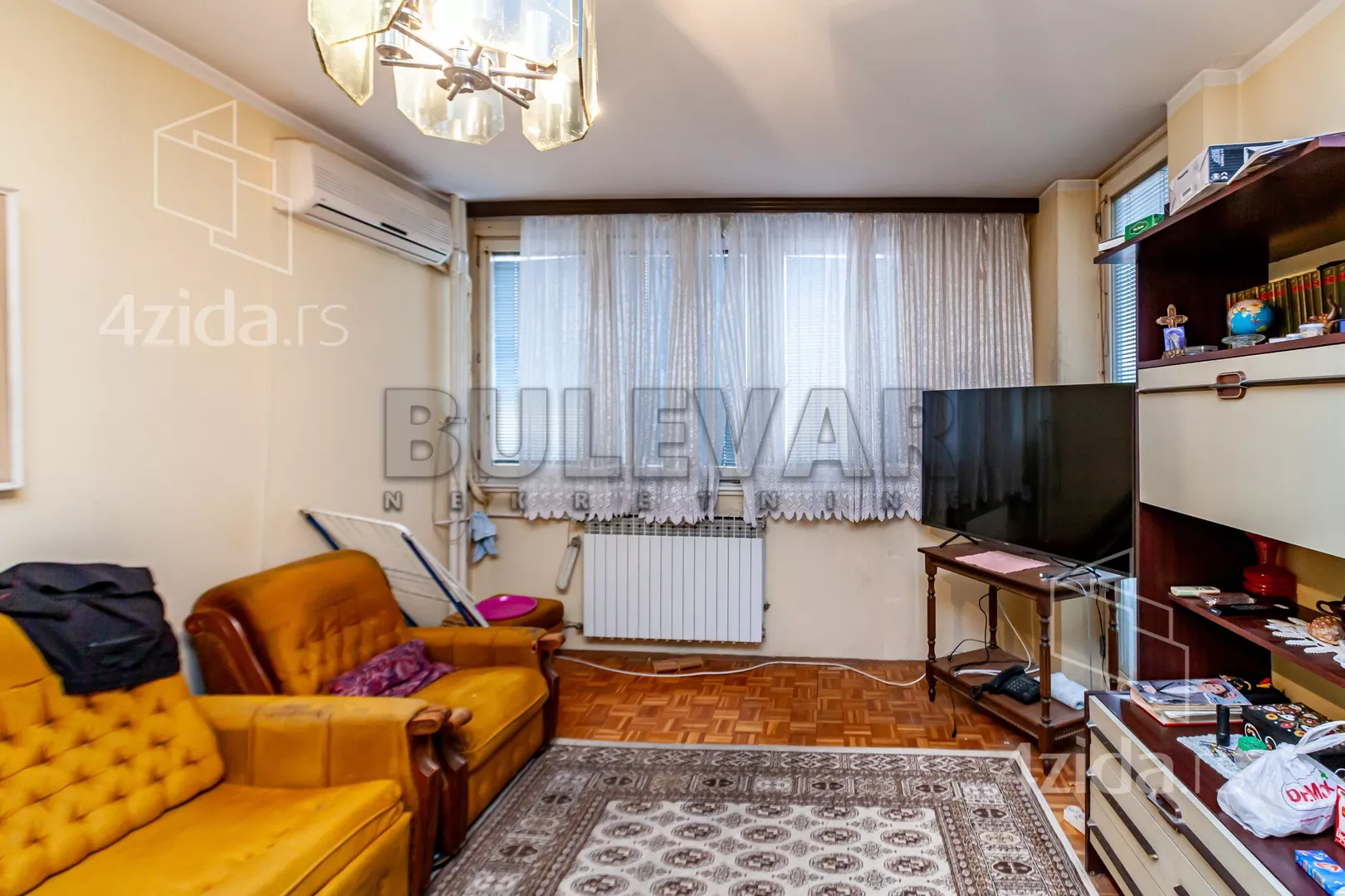 Troiposoban stan | 4zida