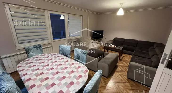 Petosoban stan | 4zida