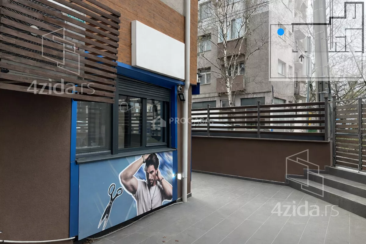 Poslovni prostor | 4zida