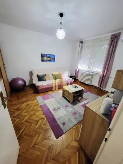 Banatić | 4zida.rs