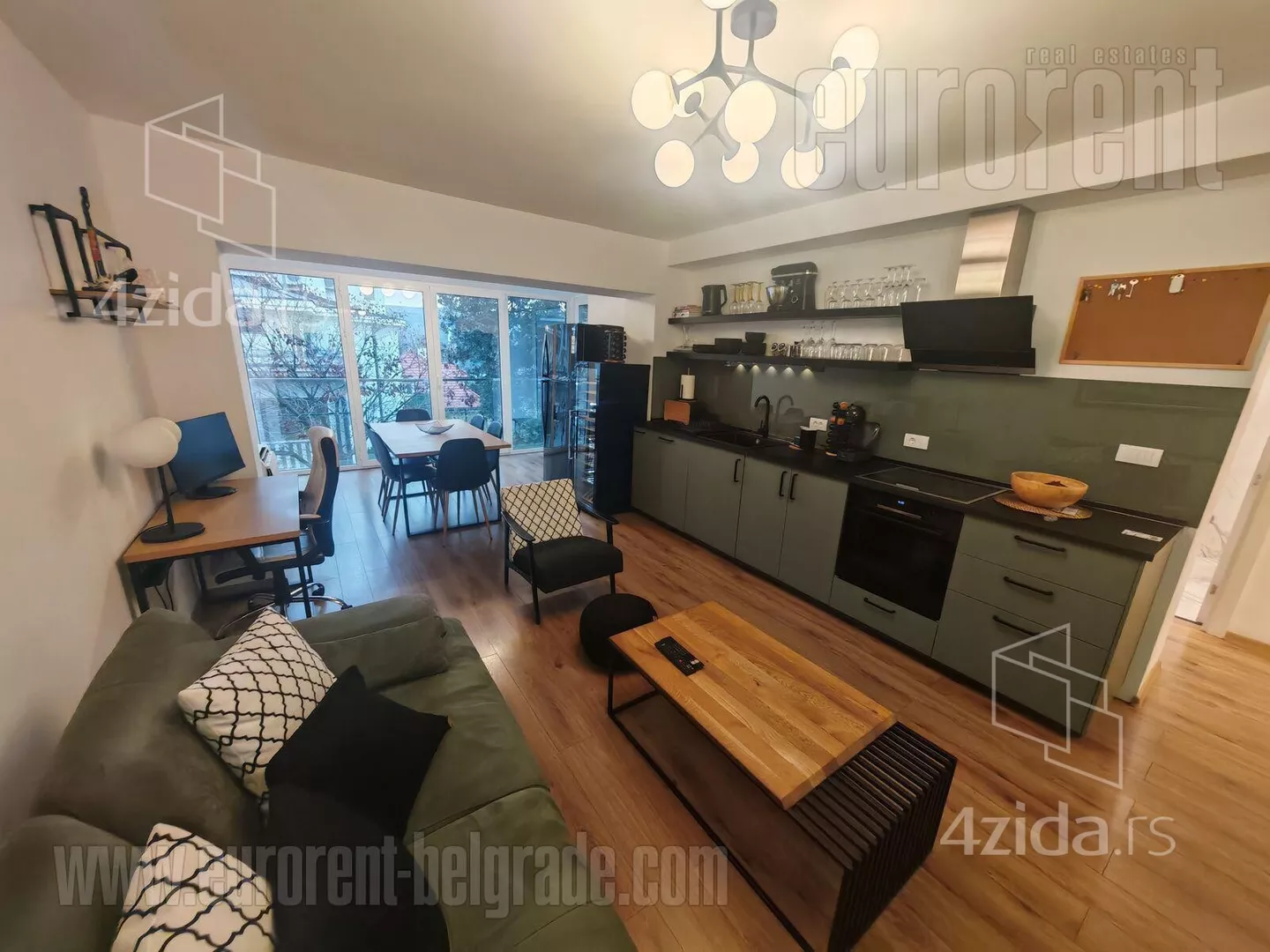 Troiposoban stan | 4zida