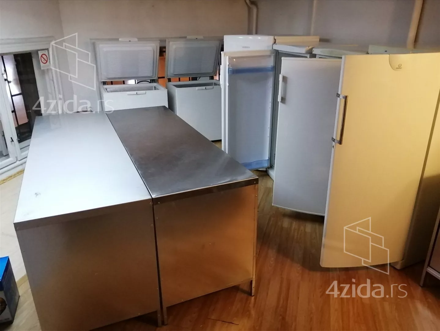 Ugostiteljski objekat | 4zida