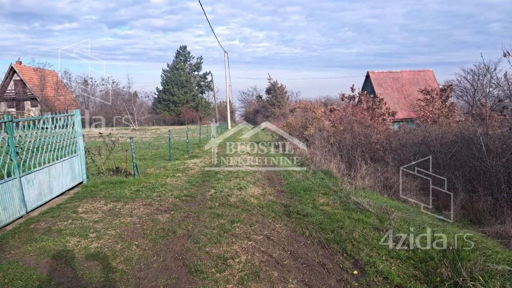 Građevinsko zemljište | 4zida
