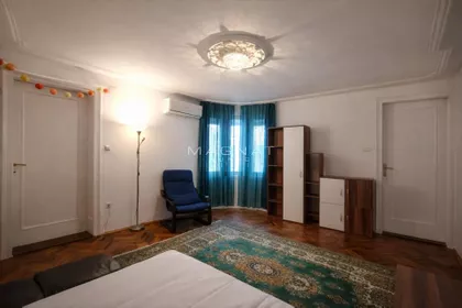 Dubrovačka | 4zida.rs