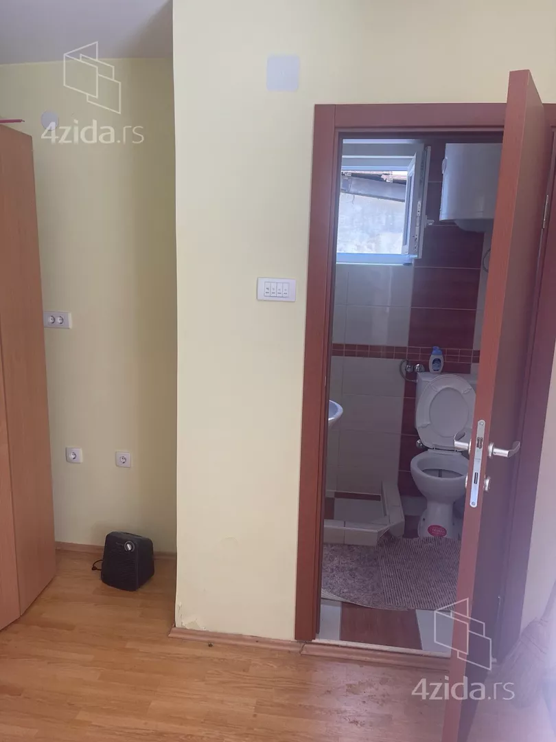 Garsonjera | 4zida